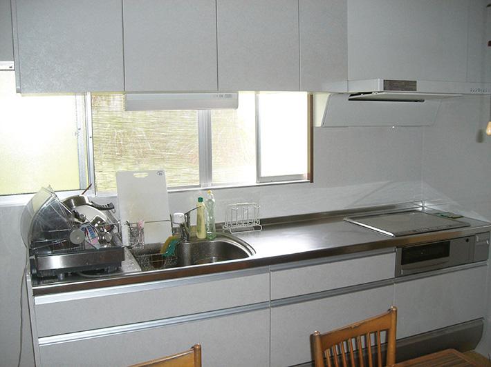 090817muraki-kitchenbefore.jpg