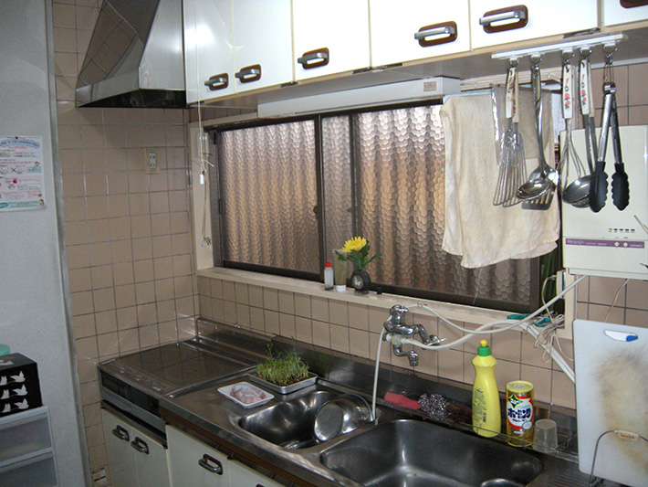 20130118yoshihara-kitchen-before .jpg