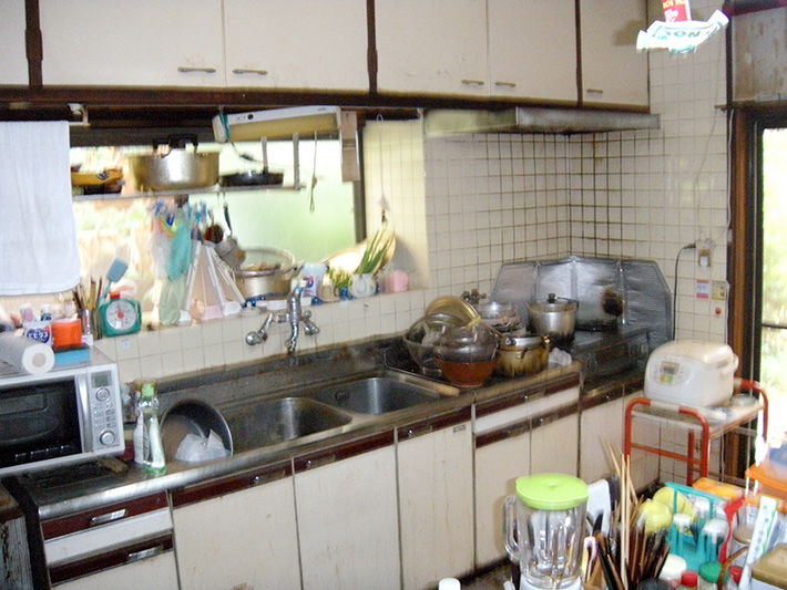 20160129kitchen-before.JPG