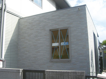 ご家族のために１部屋を日当たりのいい場所に増設。