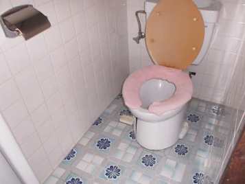 68_toilet_ｂ.jpg